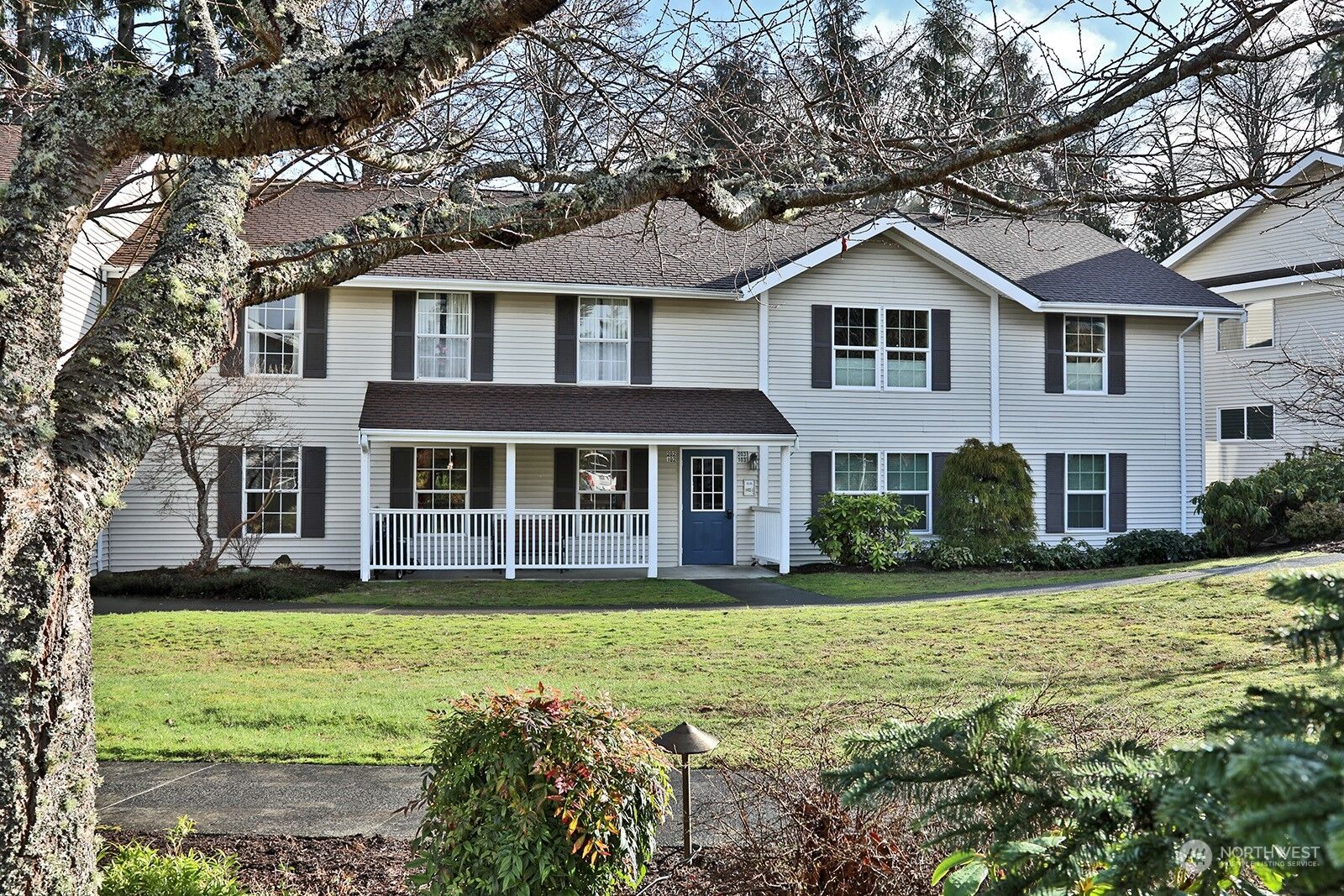 Property Photo:  544  Creekside Terrace 102  WA 98260 