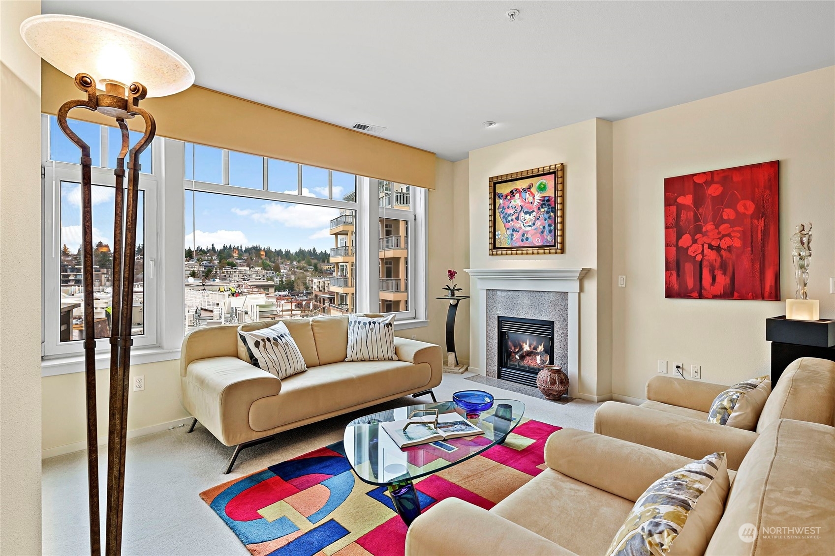 Property Photo:  108 2nd Avenue S 404  WA 98033 