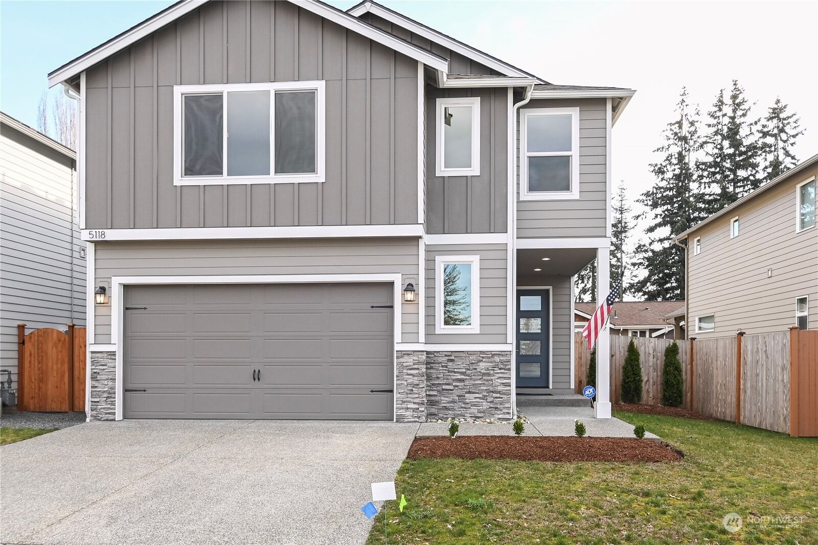 Property Photo: 5118 82nd Place NE WA 98270