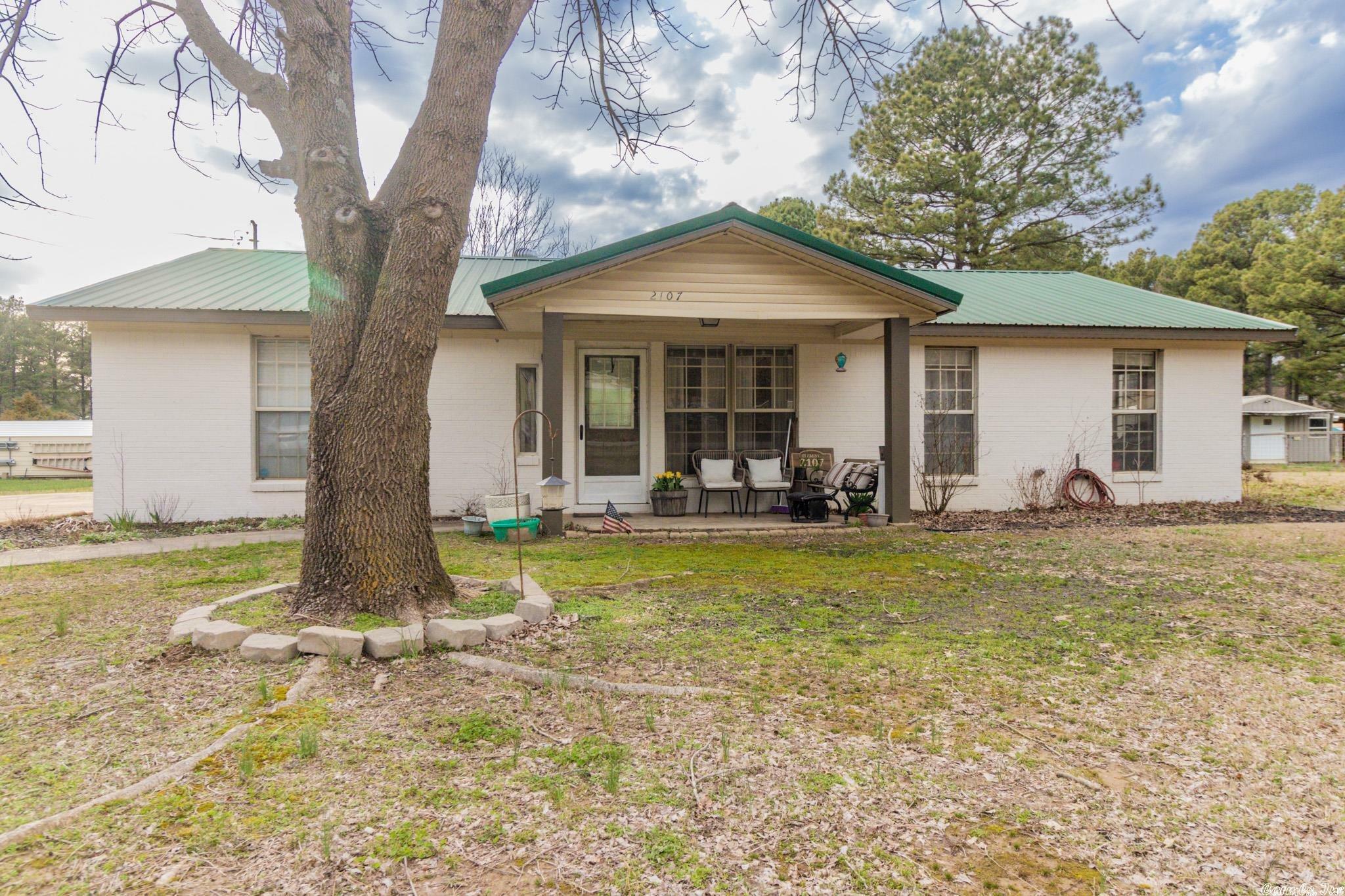 Property Photo:  2107 Mitzi Lane  AR 72401 