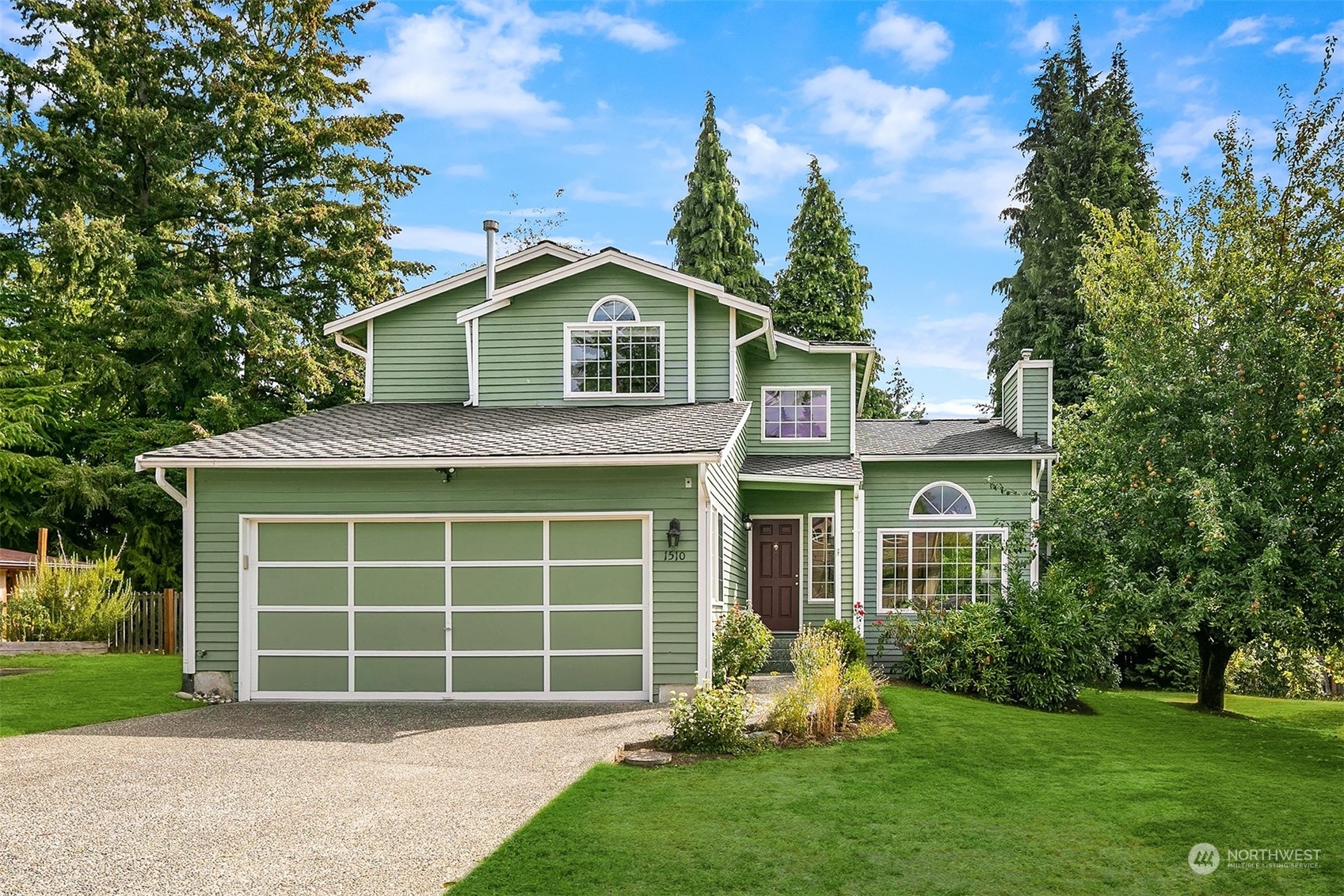 Property Photo:  1510 3rd Street  WA 98033 