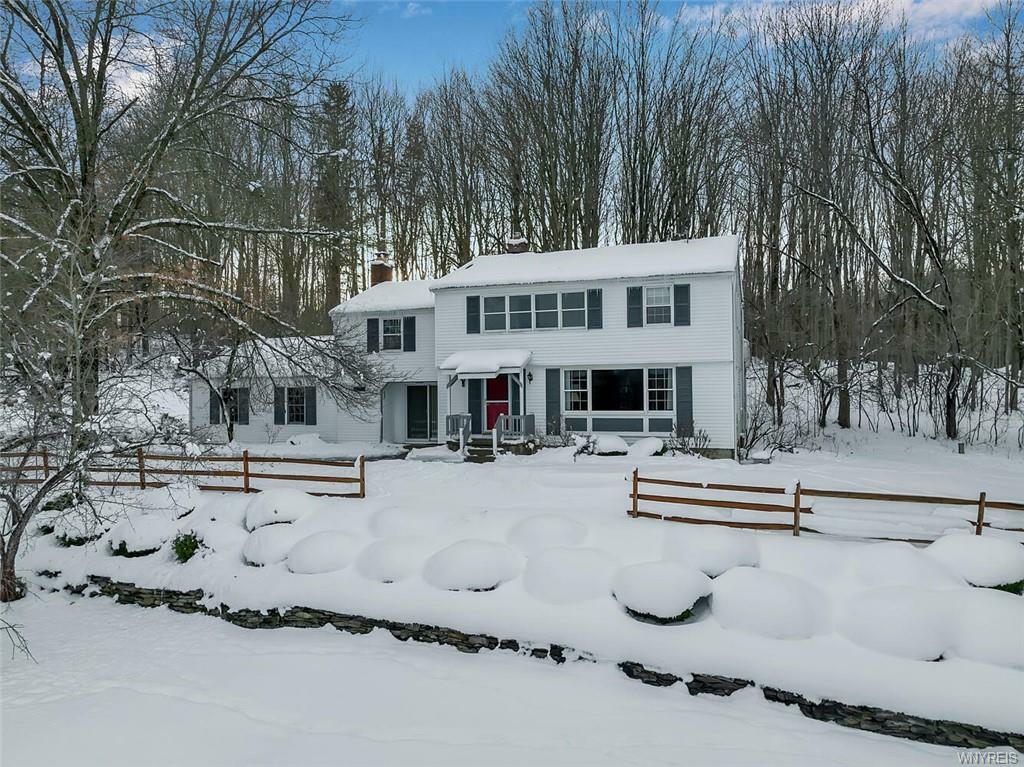 Property Photo:  909 Underhill Road  NY 14052 