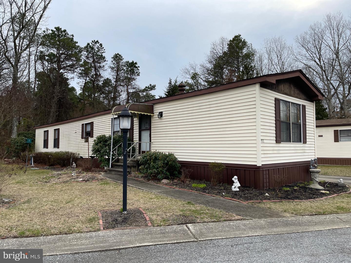 Property Photo: 261 Mayflower Dr NJ 08310