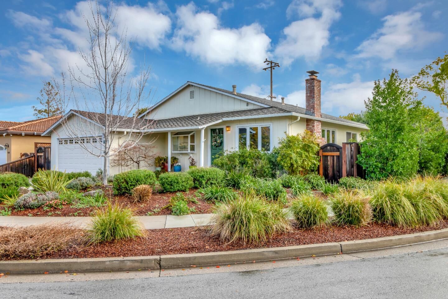 Property Photo: 7560 Tiptoe Lane CA 95014