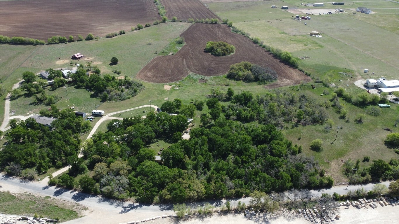 Property Photo: 240 County Road 344 TX 76537