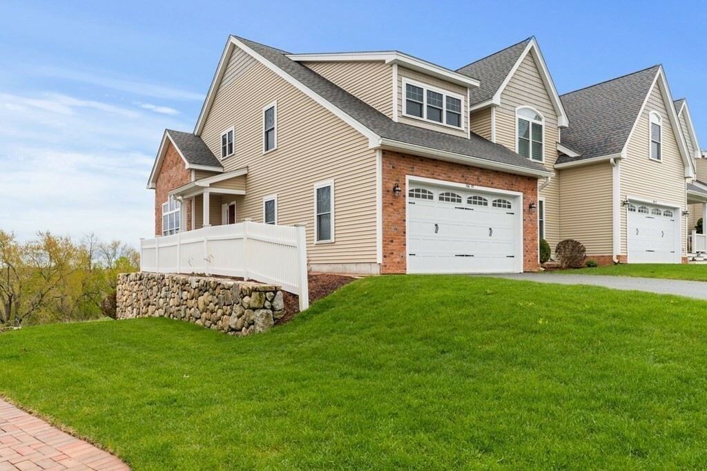 Property Photo: 100-117 Kirkbride Drive 156 MA 01923