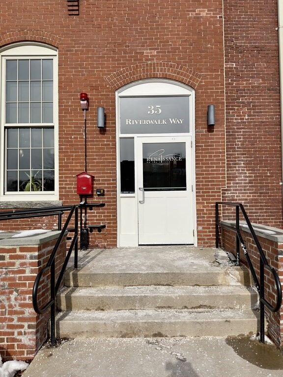 35 Riverwalk Way 207  Lowell MA 01854 photo