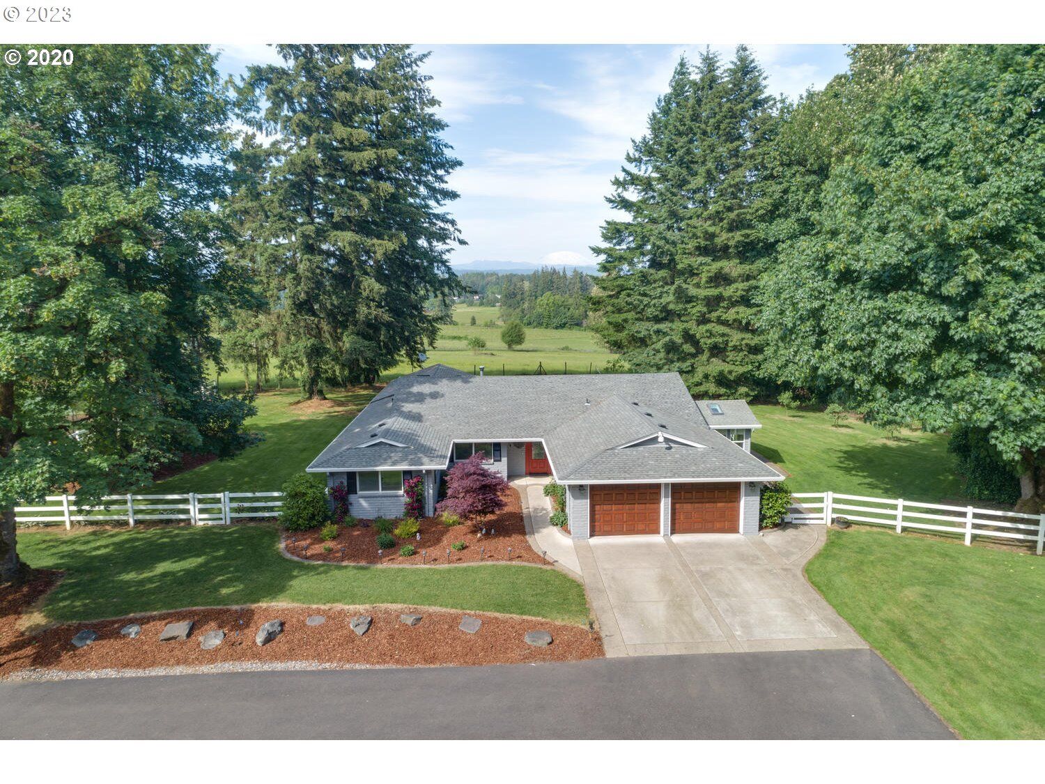 Property Photo: 3732 NE 246th St WA 98642