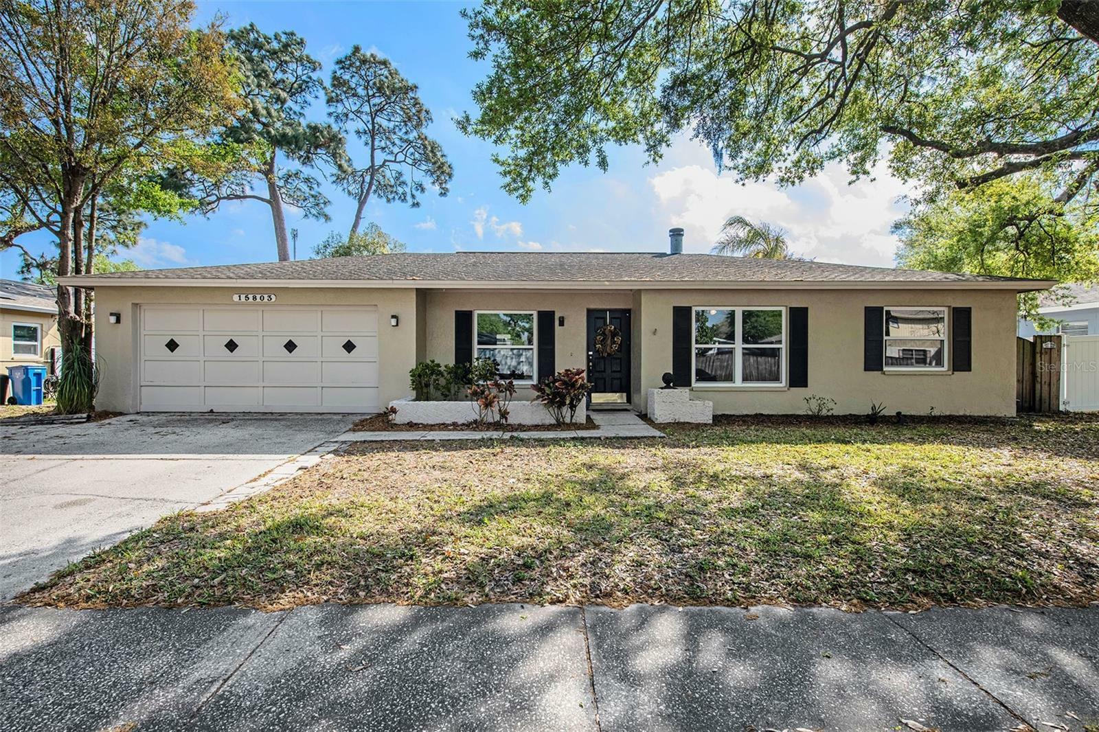 Property Photo: 15803 Shillington Drive FL 33624