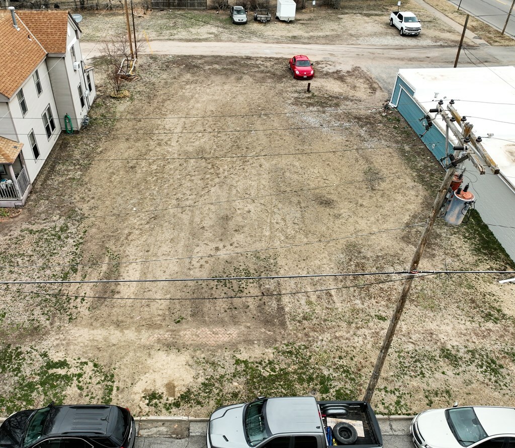 Property Photo: 408 W Elm St. KS 67401