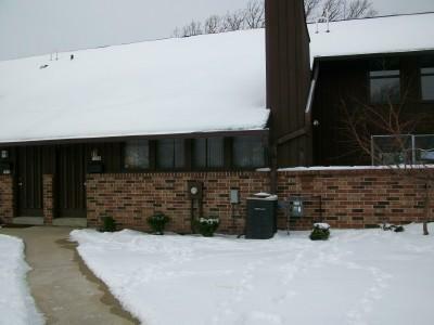 Property Photo: 5208 Woodbridge Ln WI 53221