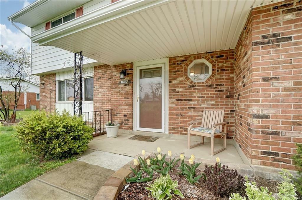 Property Photo:  2108 N Fairfield Road  OH 45431 