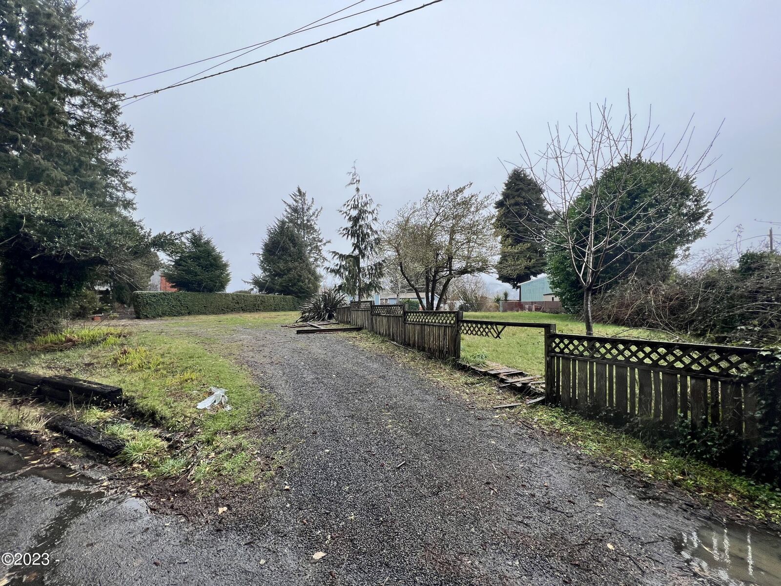 Property Photo: 1133 SE Harmony Lane OR 97394