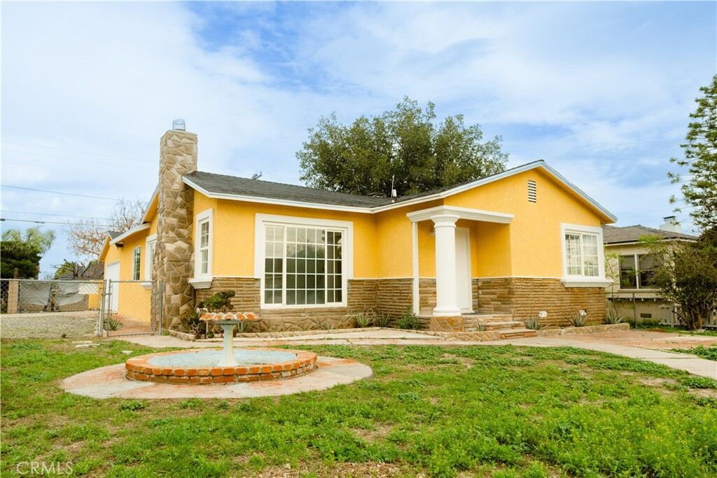 Property Photo:  8605 Kempster Avenue  CA 92335 