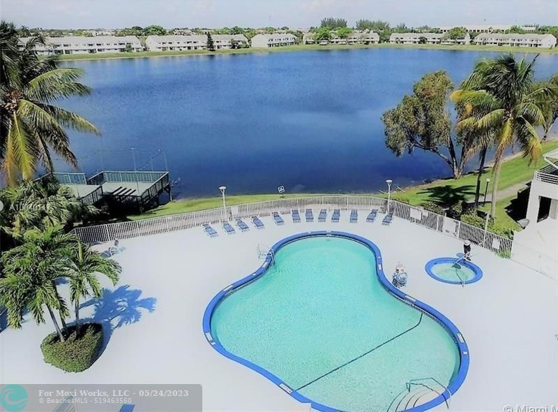 Property Photo: 3425 NW 44th St 101 FL 33309