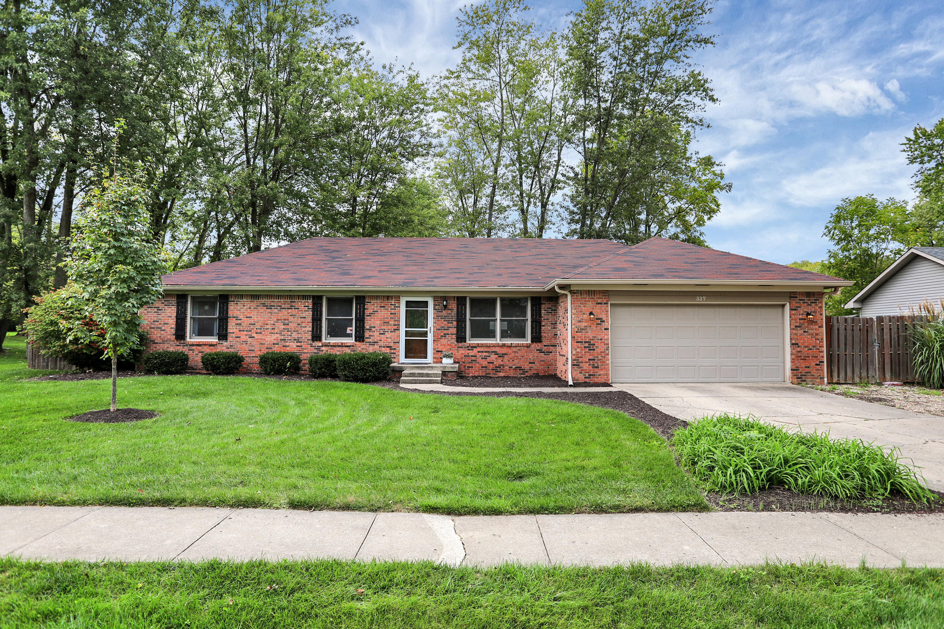 337 N East Street  Westfield IN 46074 photo
