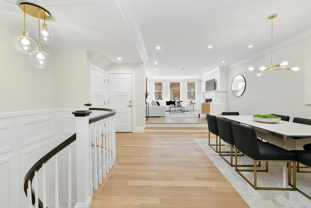 Property Photo: 25 Temple Street 1 MA 02114