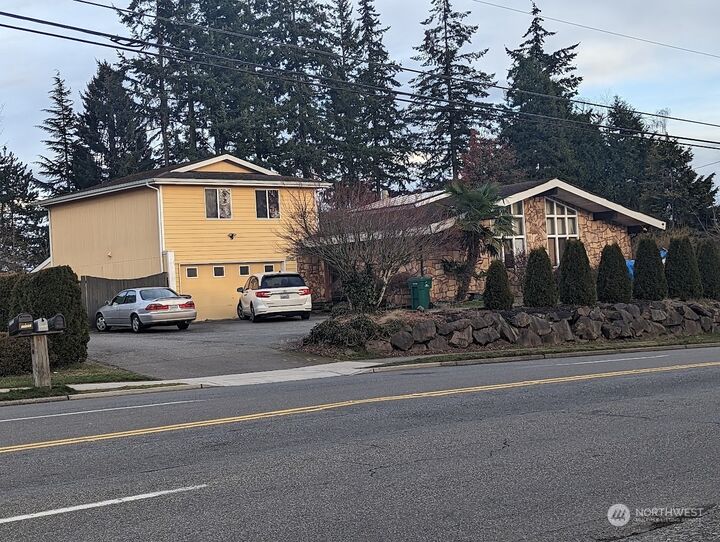 House for sale in Mountlake Terrace 22325 44th Avenue W, Mountlake