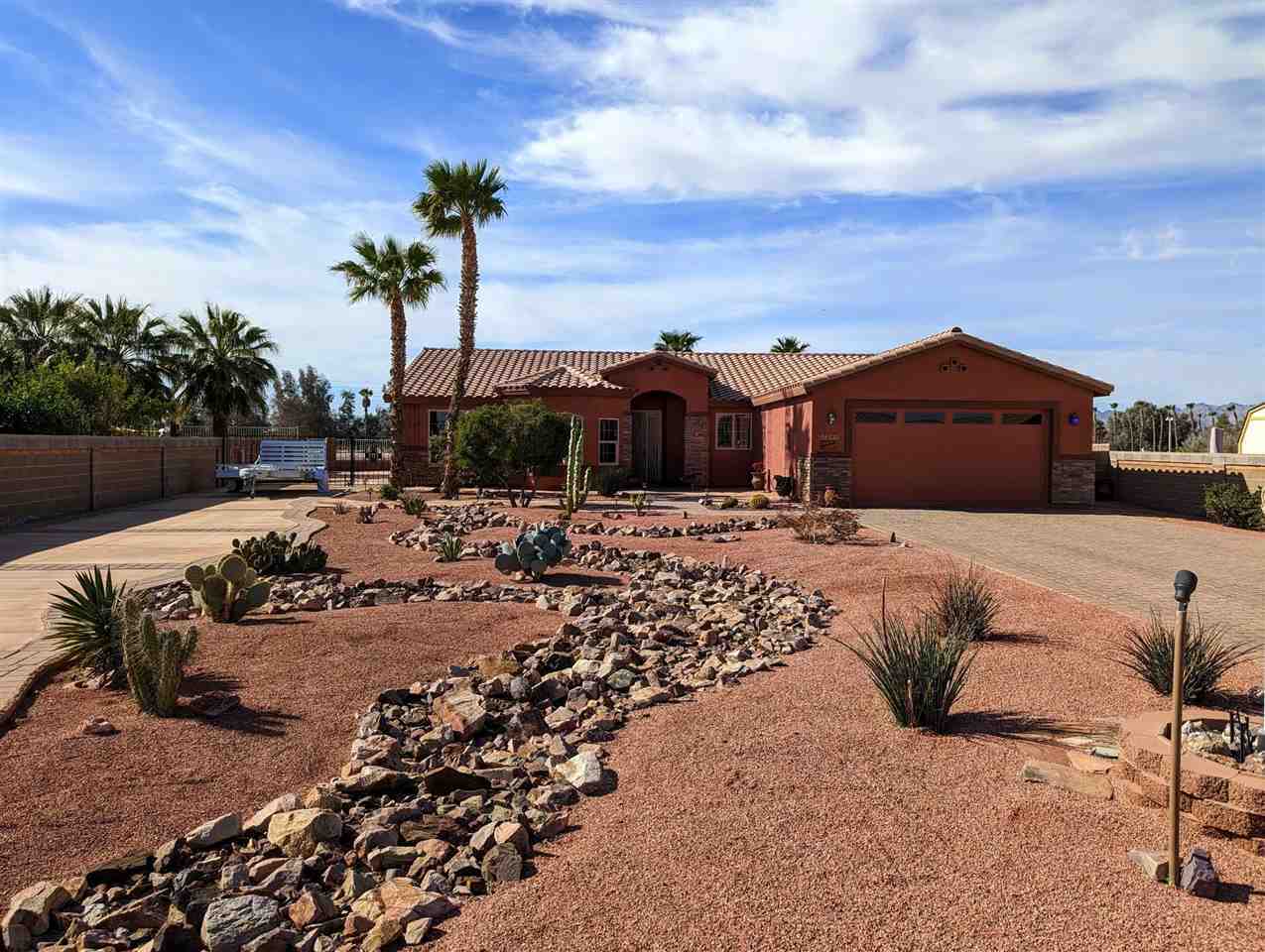 Property Photo:  27243 Ligurta Ln  AZ 85356 