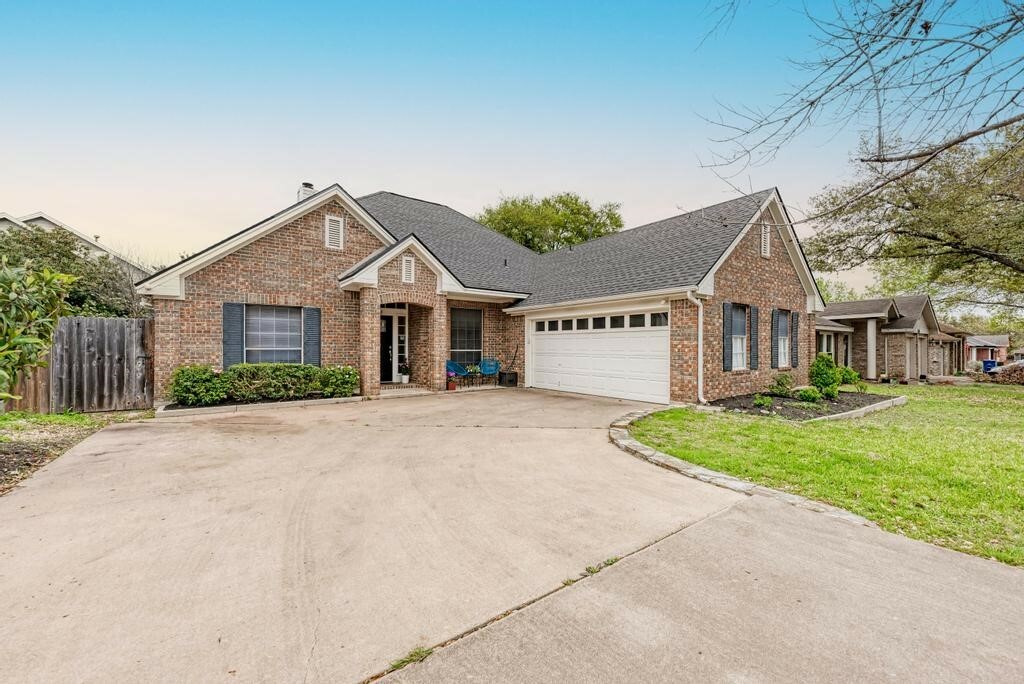 Property Photo:  7803 Vail Valley Drive  TX 78749 