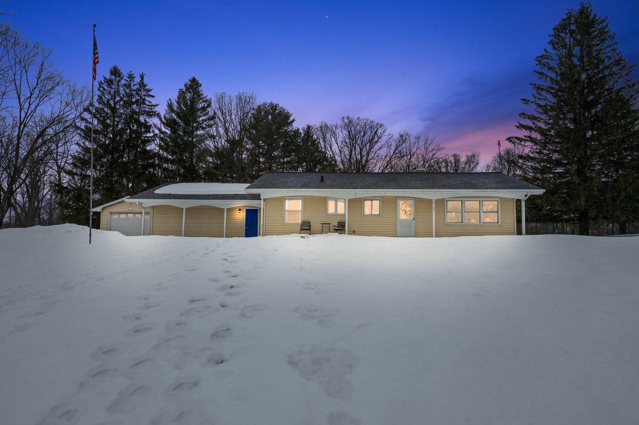 Property Photo:  W1412 Skyline Drive  WI 54767 