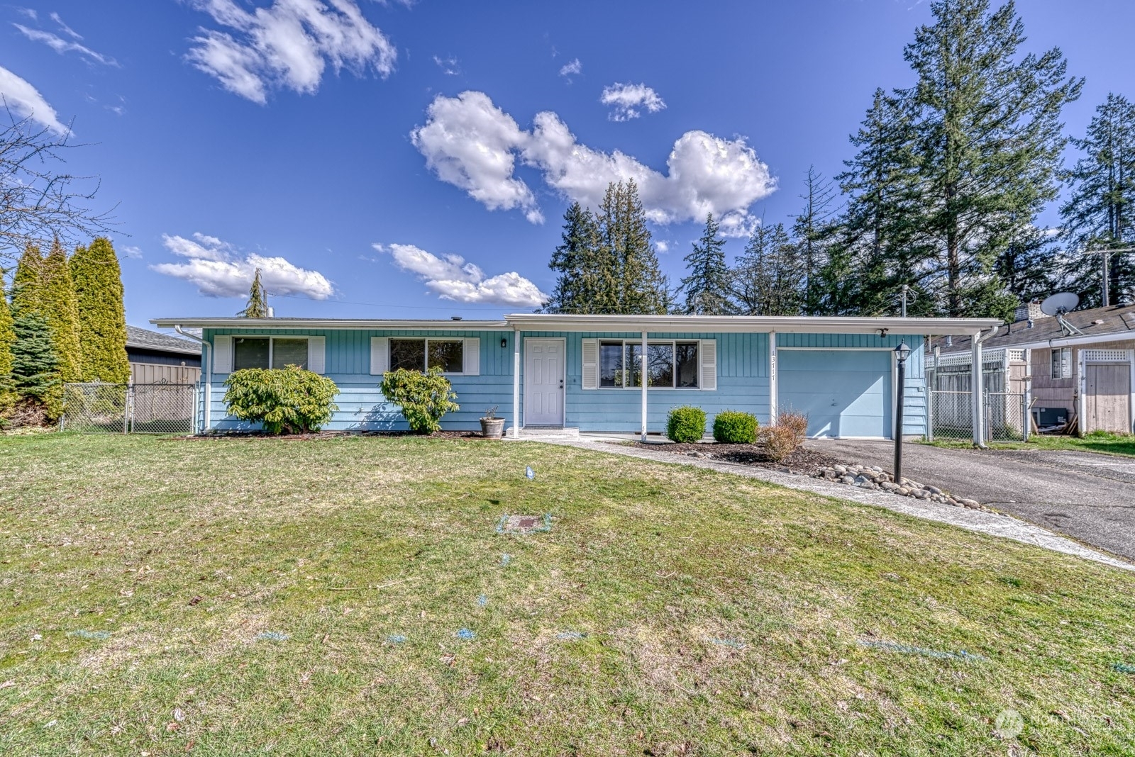 Property Photo:  13717 13th Avenue S  WA 98444 