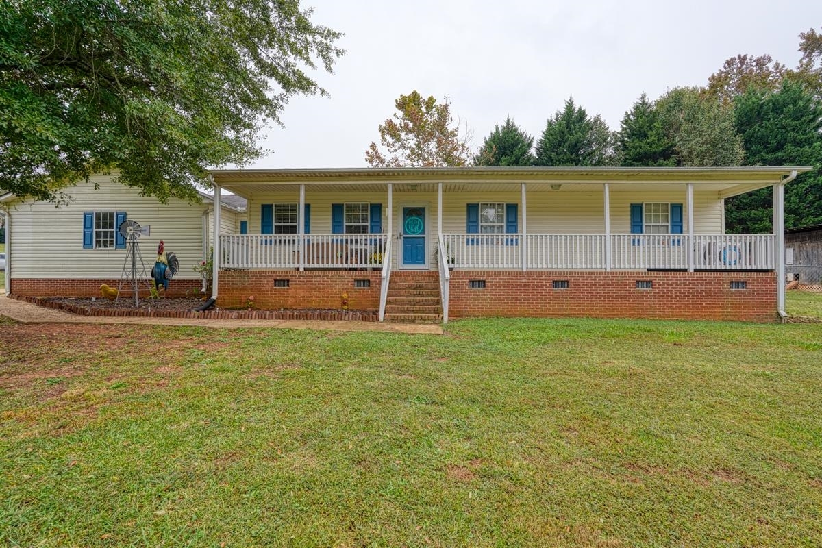 Property Photo:  104 Allison Street  SC 29365 