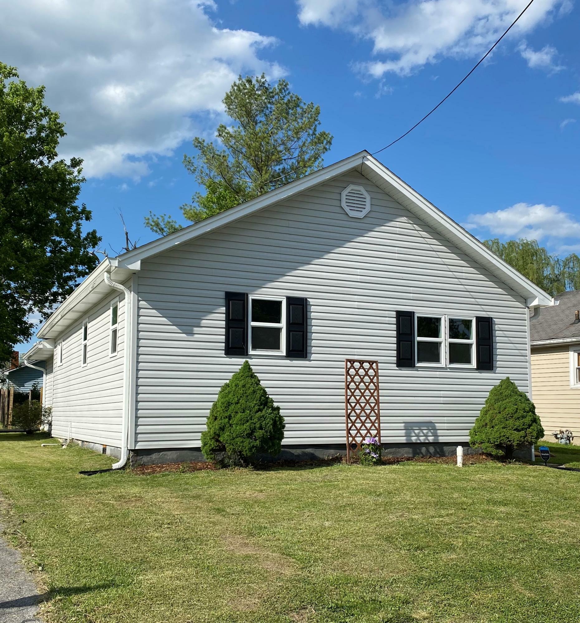 Property Photo:  924 Campbell Street  TN 37660 