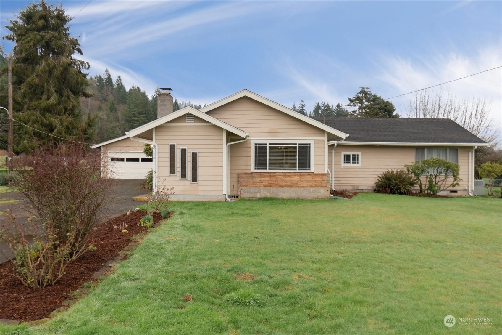 Property Photo:  2730 48th Avenue  WA 98632 