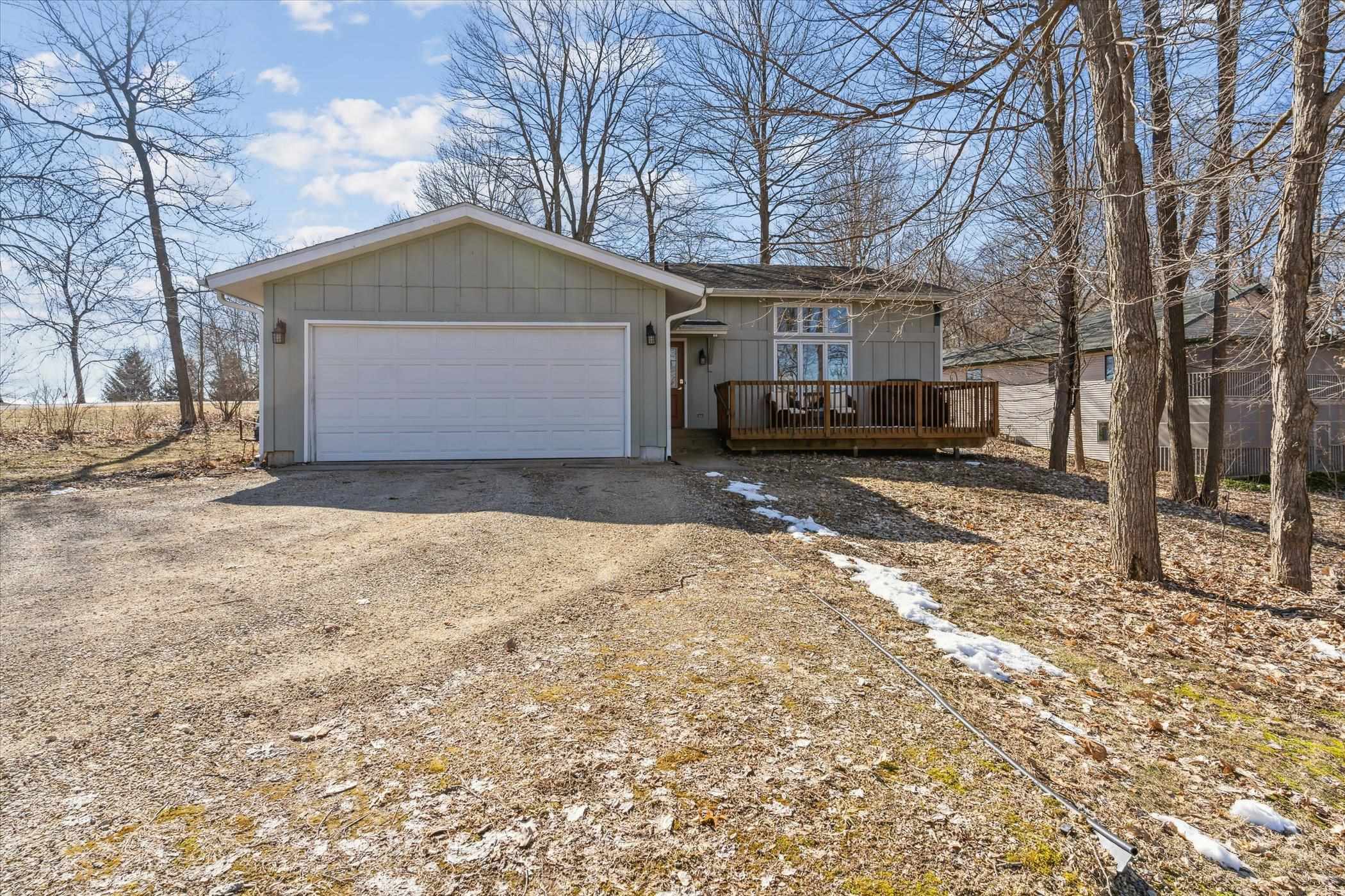 Property Photo:  1800- Darby Lane  IL 61019 