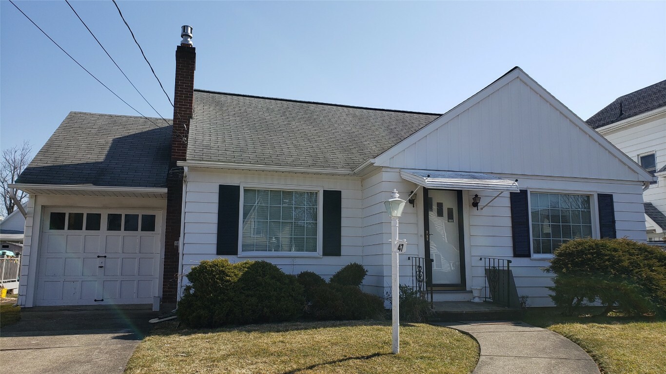 Property Photo:  47 Orchard Ave  NY 13790 