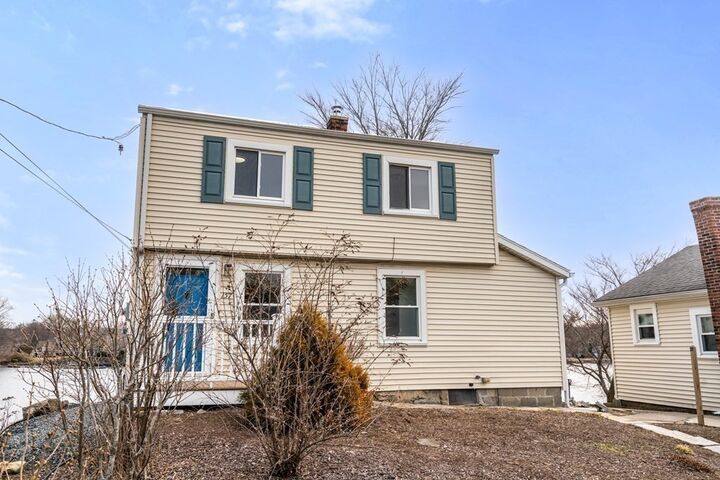 Property Photo: 157 Lake 157 MA 01604
