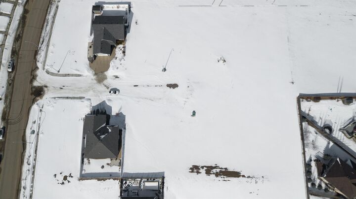 Property Photo: 7205 44 A Avenue Close AB T4V 5E2