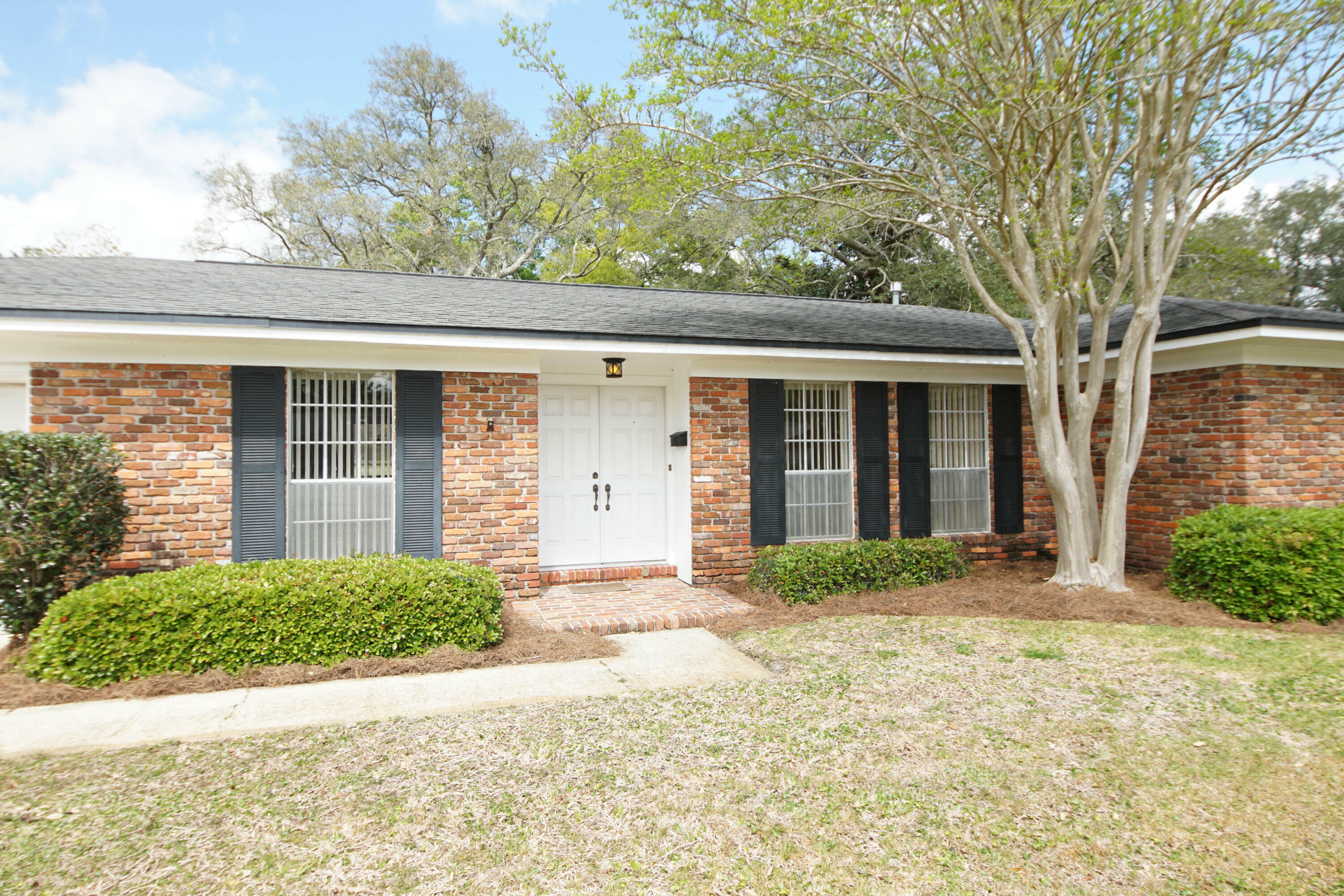 48 NW Linwood Road  Fort Walton Beach FL 32547 photo