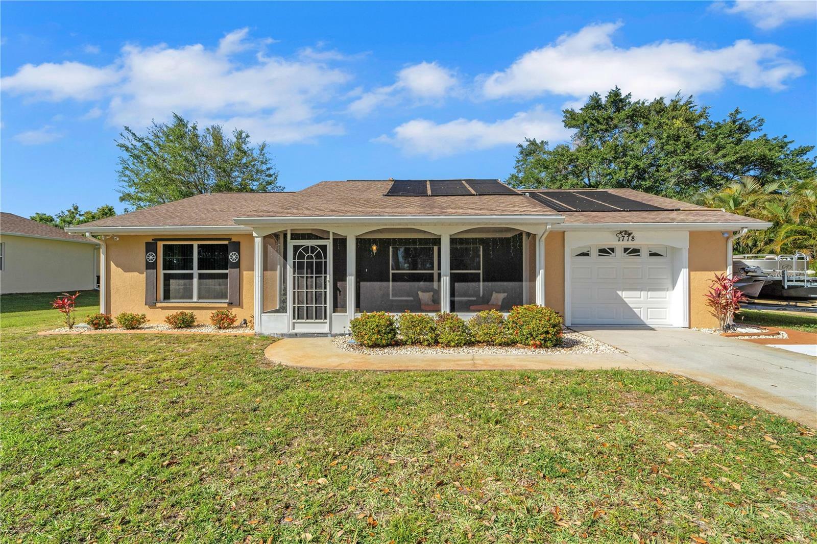 Property Photo:  1778 Gale Street  FL 34223 