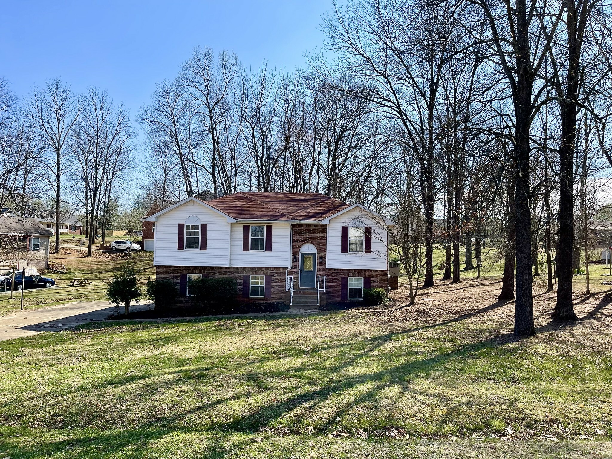 Property Photo:  300 Allers Dr  TN 37188 