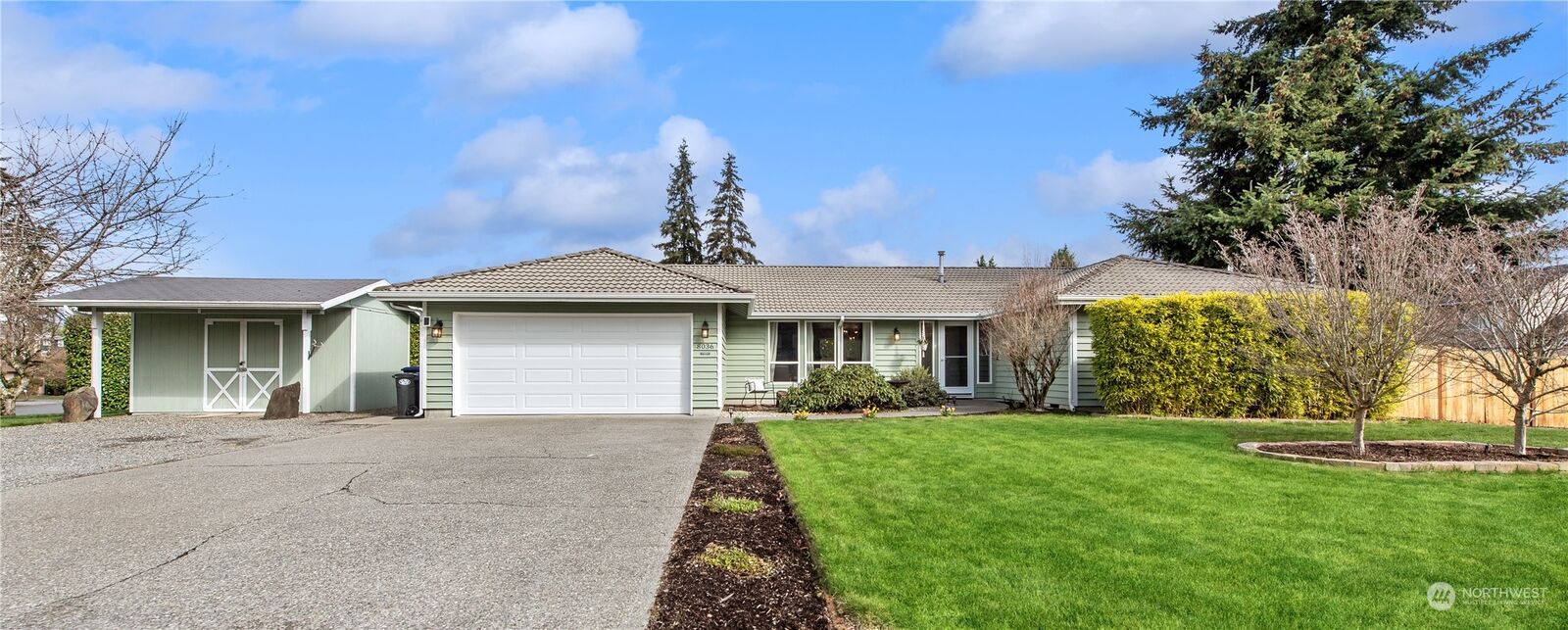 Property Photo: 8036 Mountain Aire Court SE WA 98503