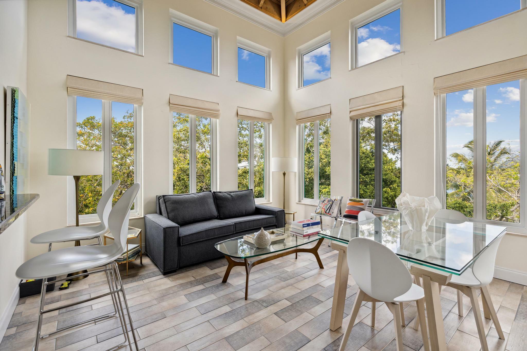 Property Photo: 100 SE 5th Avenue 506 FL 33432