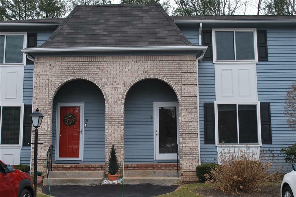 Property Photo: 127 Pleasant View Av, Unit#36 RI 02917