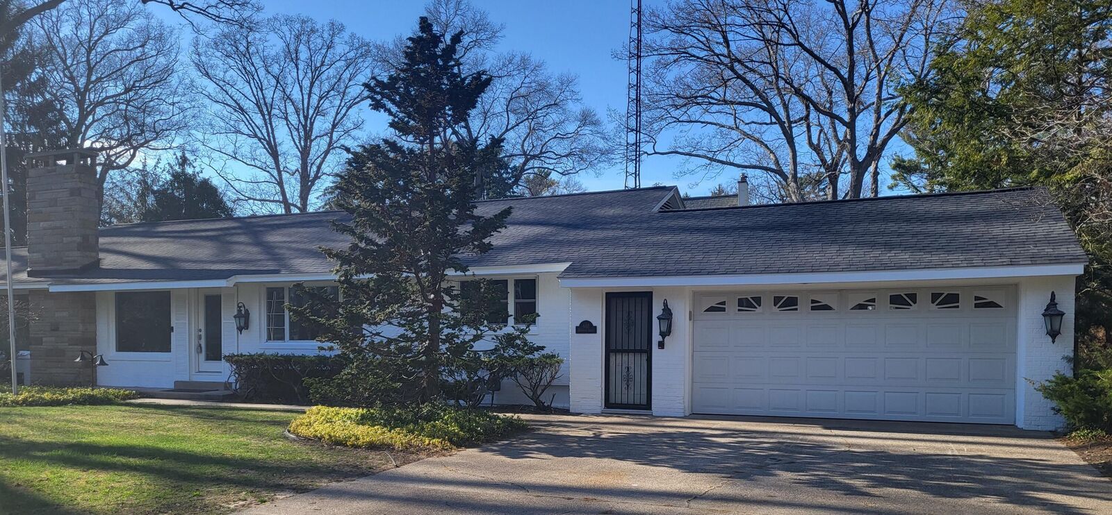 3 bed North Muskegon home for sale 488 Ruddiman Drive, North Muskegon