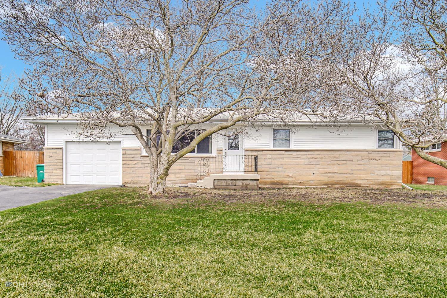 Property Photo:  2170 W 58th Avenue  IN 46410 