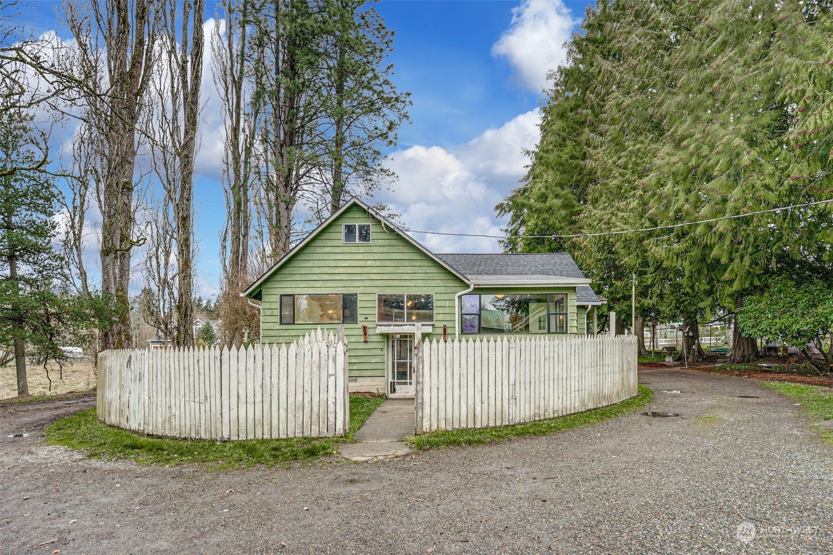 Property Photo:  2724 92nd Street E  WA 98445 