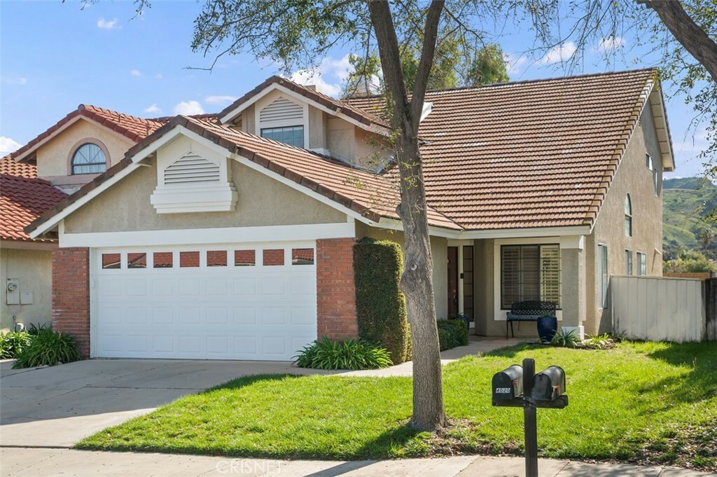 Property Photo:  4020 Lost Springs Drive  CA 91301 