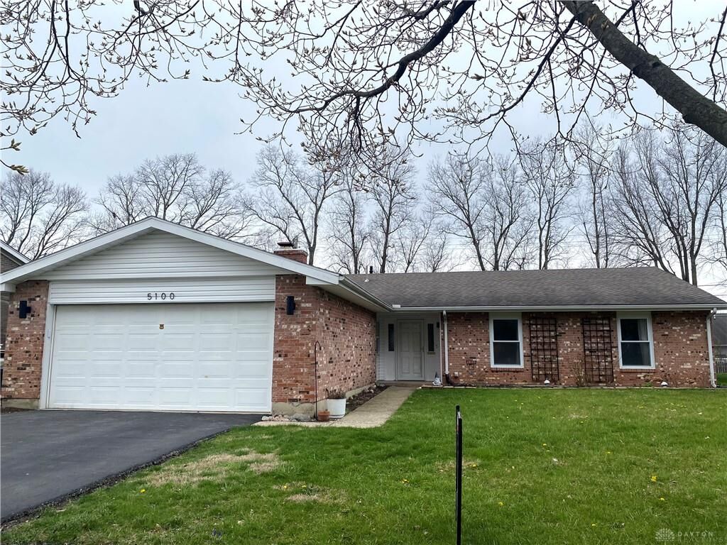 Property Photo:  5100 Sweetleaf Drive  OH 45424 