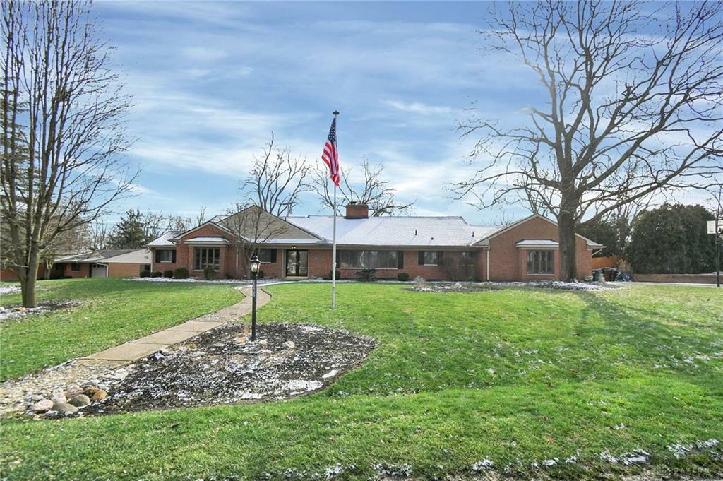 Property Photo: 1042 Westridge Road OH 45459