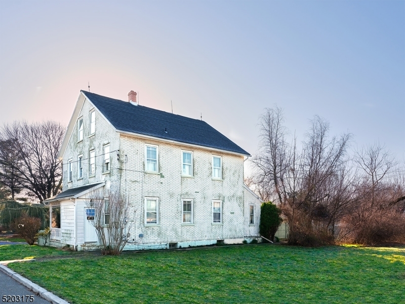 Property Photo: 826 South Blvd NJ 08865