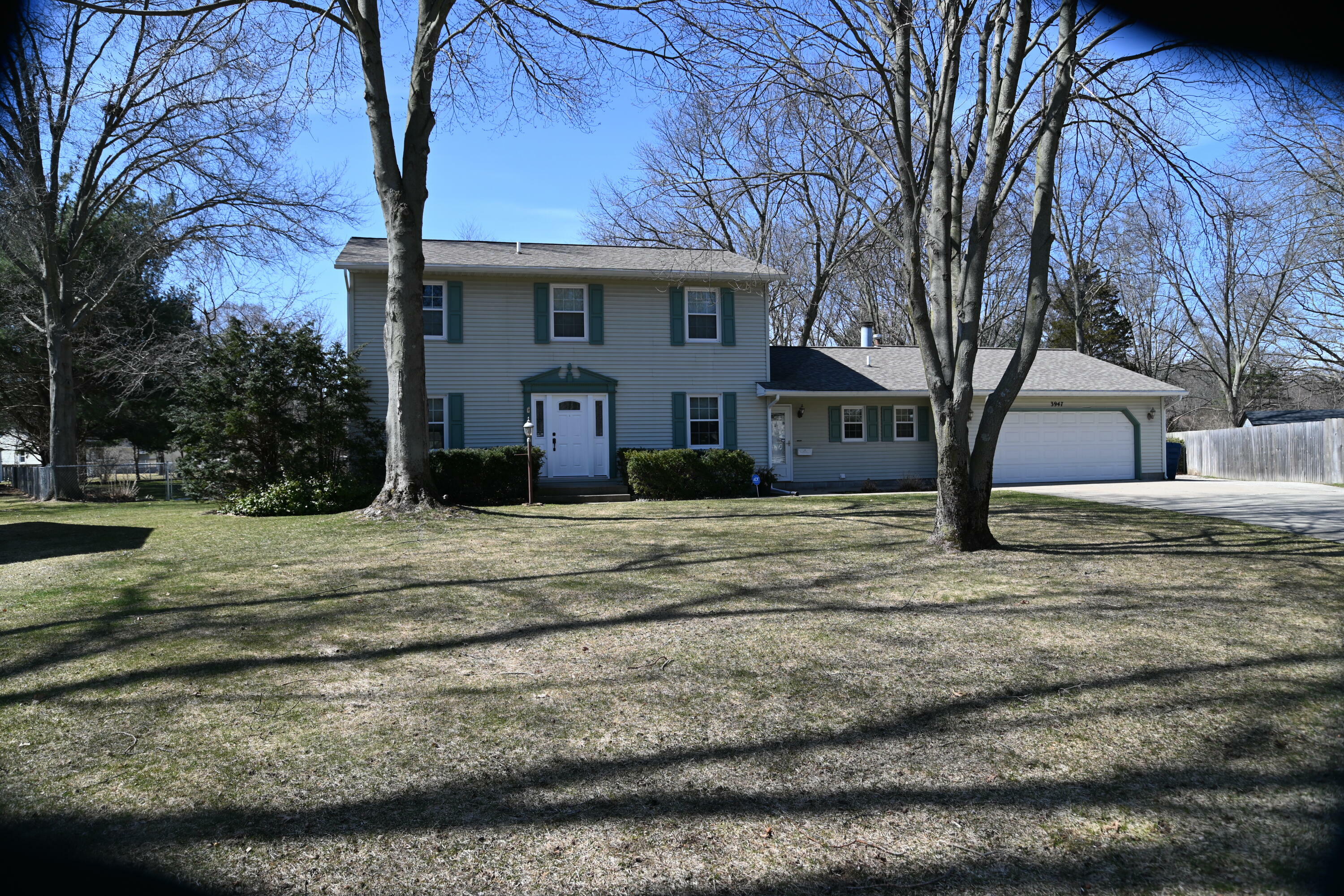 Property Photo:  3947 S Swanson Court  MI 49444 