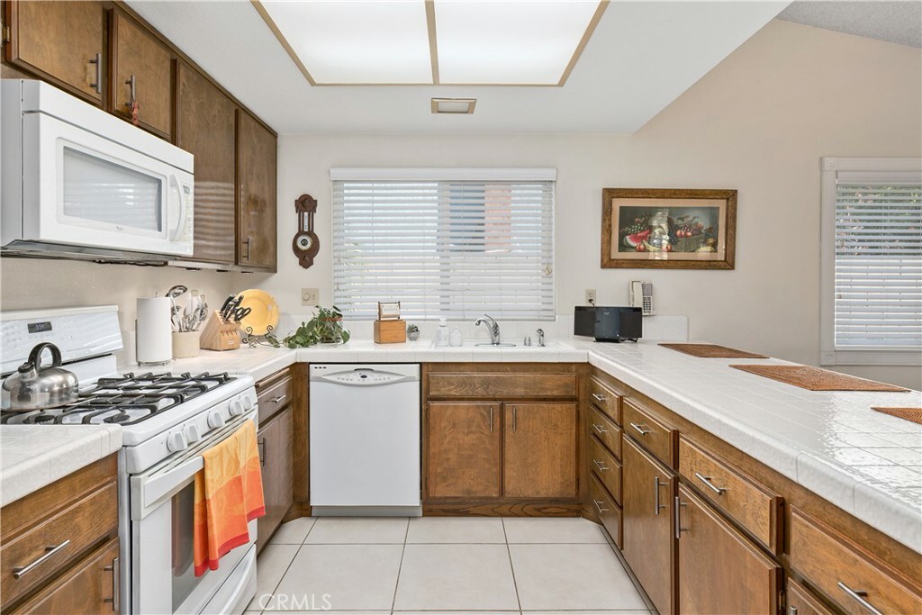 Property Photo:  1013 Geronimo Avenue  CA 92316 