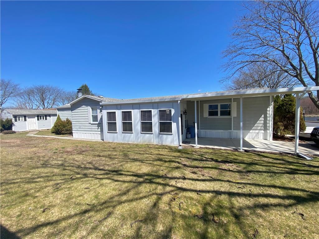 Property Photo:  5 Flintlock Drive  PA 18343 