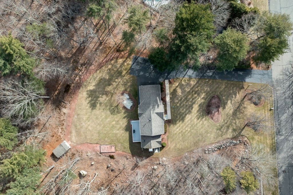 Property Photo:  69 Wedgewood Dr  MA 02356 